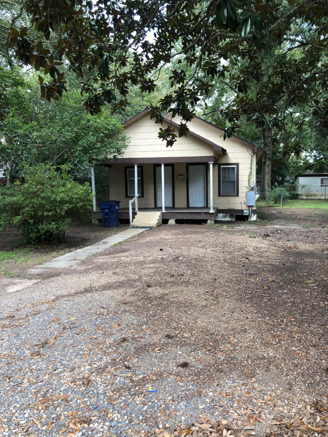 221 N Saint George St, Eunice, LA 70535 - photo 1