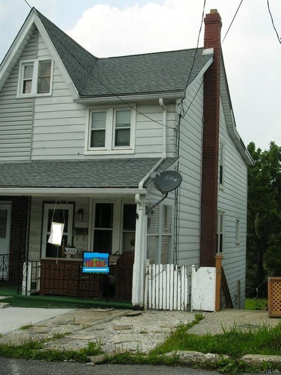 519 E Ridge St, Lansford, PA 18232 - photo 1