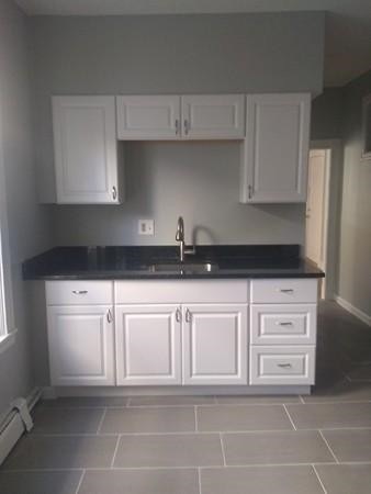 163 Hichborn St unit 3, Revere, MA 02151 - photo 1