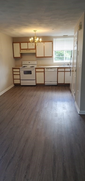 24 Vernon St unit 1, Wakefield, MA 01880 - photo 1