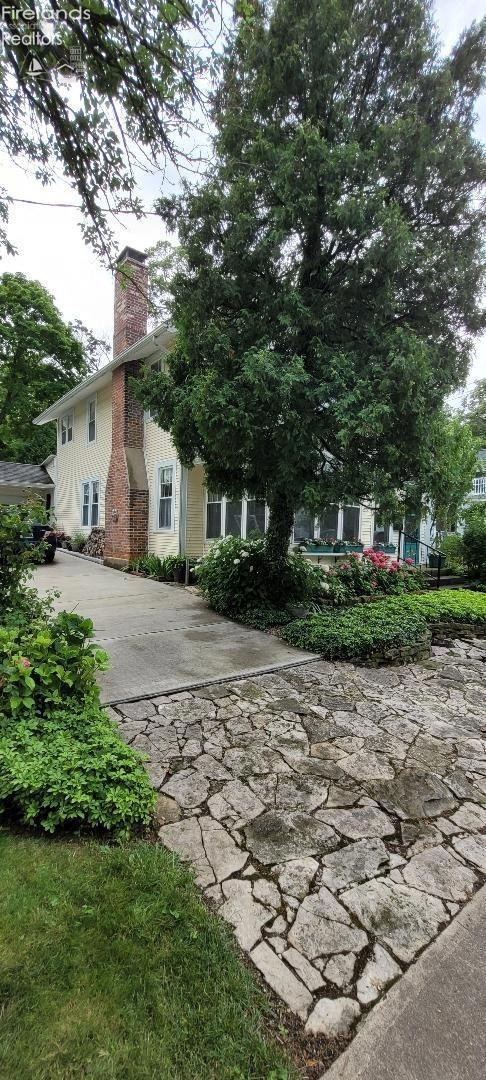 Sold $850,000 • Co-Listing Agent