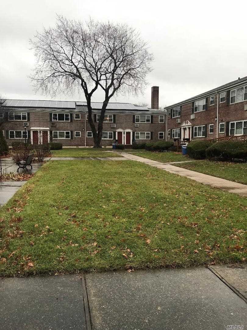 6753 152nd St unit 195B, Flushing, NY 11367 - photo 1