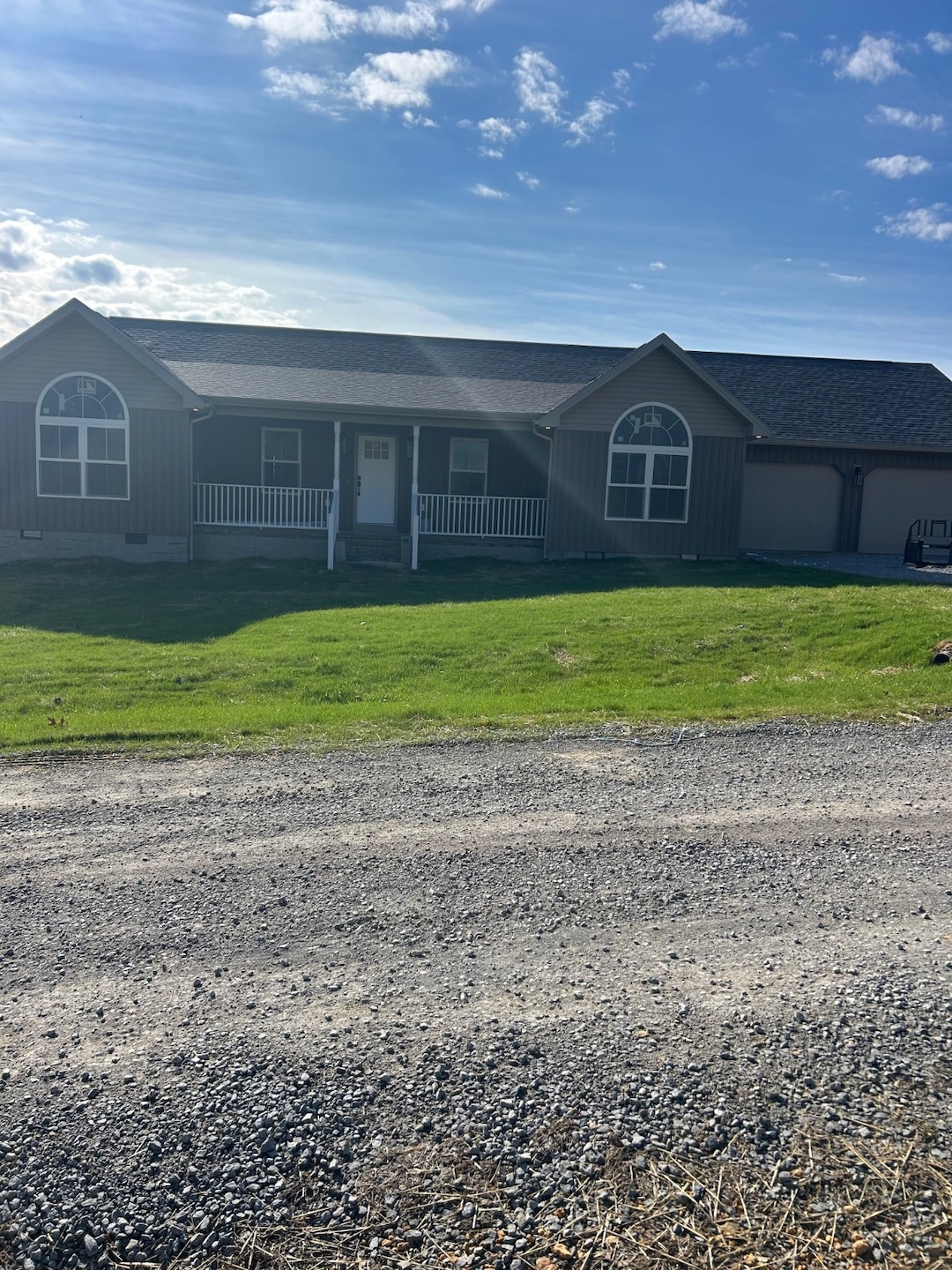 335 Sonny Aaron Dr unit 335, Jamestown, KY 42629 - photo 1