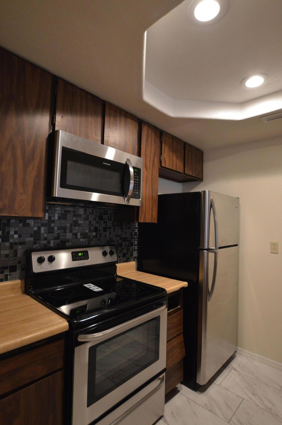 1243 Wurch Way, Redding, CA 96002 - photo 1