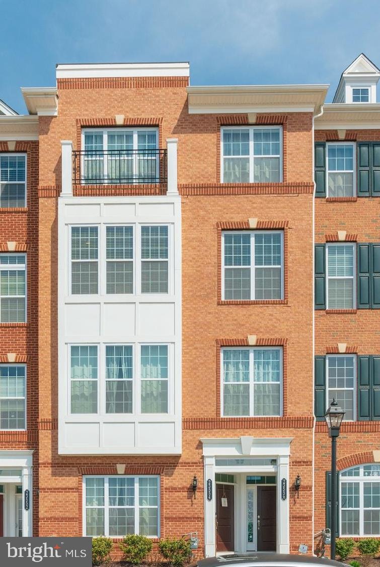 23556 Buckland Farm Terrace, Ashburn, VA 20148 - photo 1