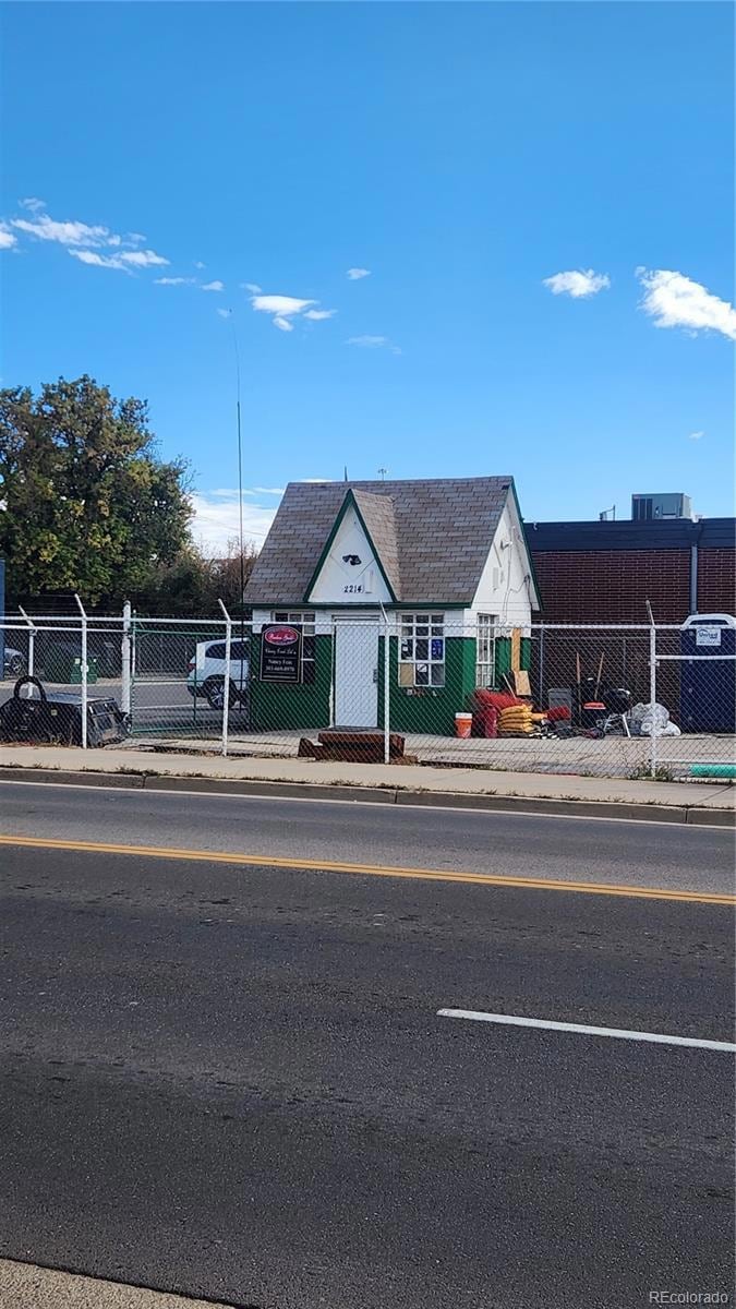 2214 W 8th Ave, Denver, CO 80204 - photo 1