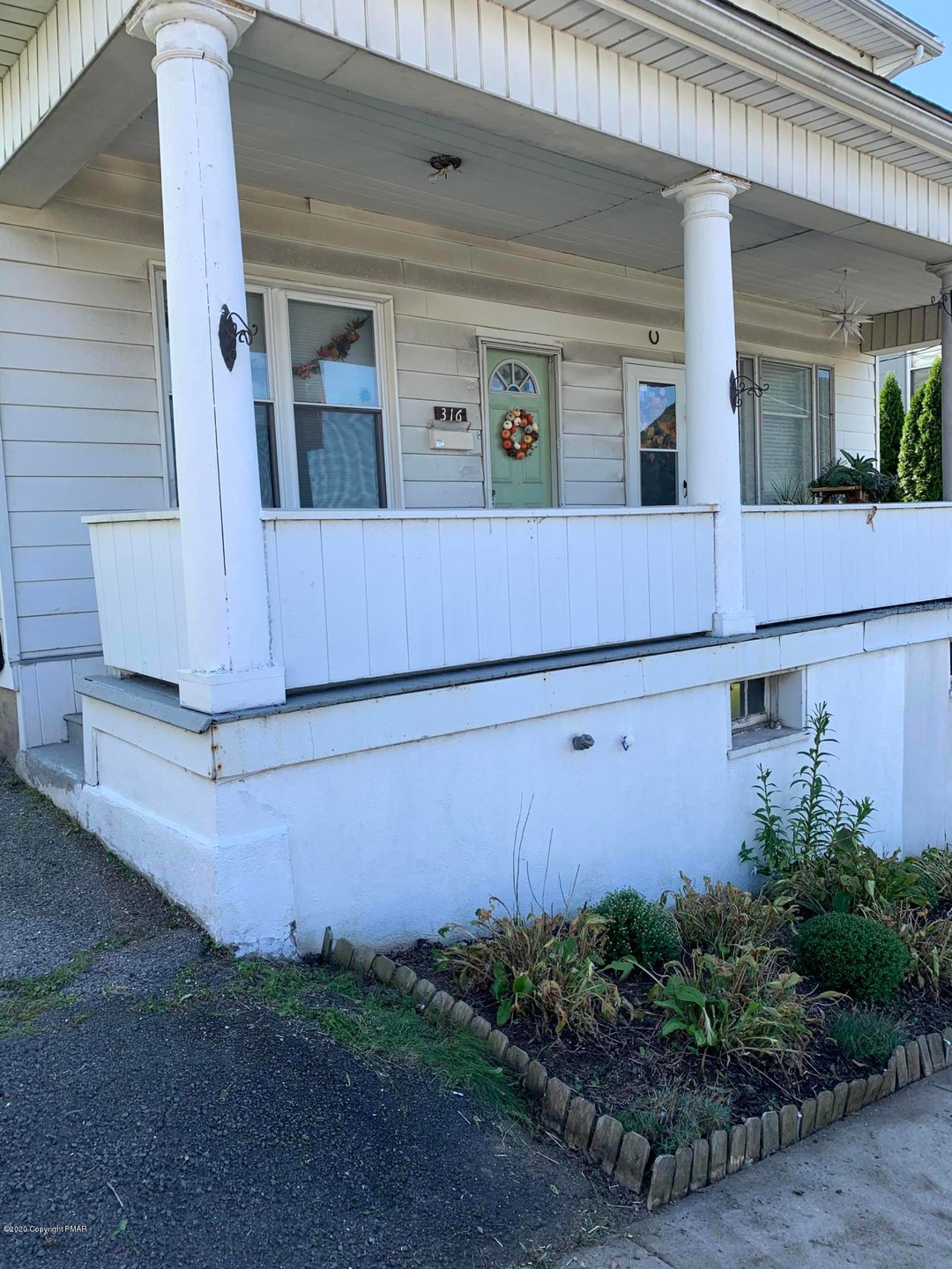 316 North St, Jim Thorpe, PA 18229 - photo 1