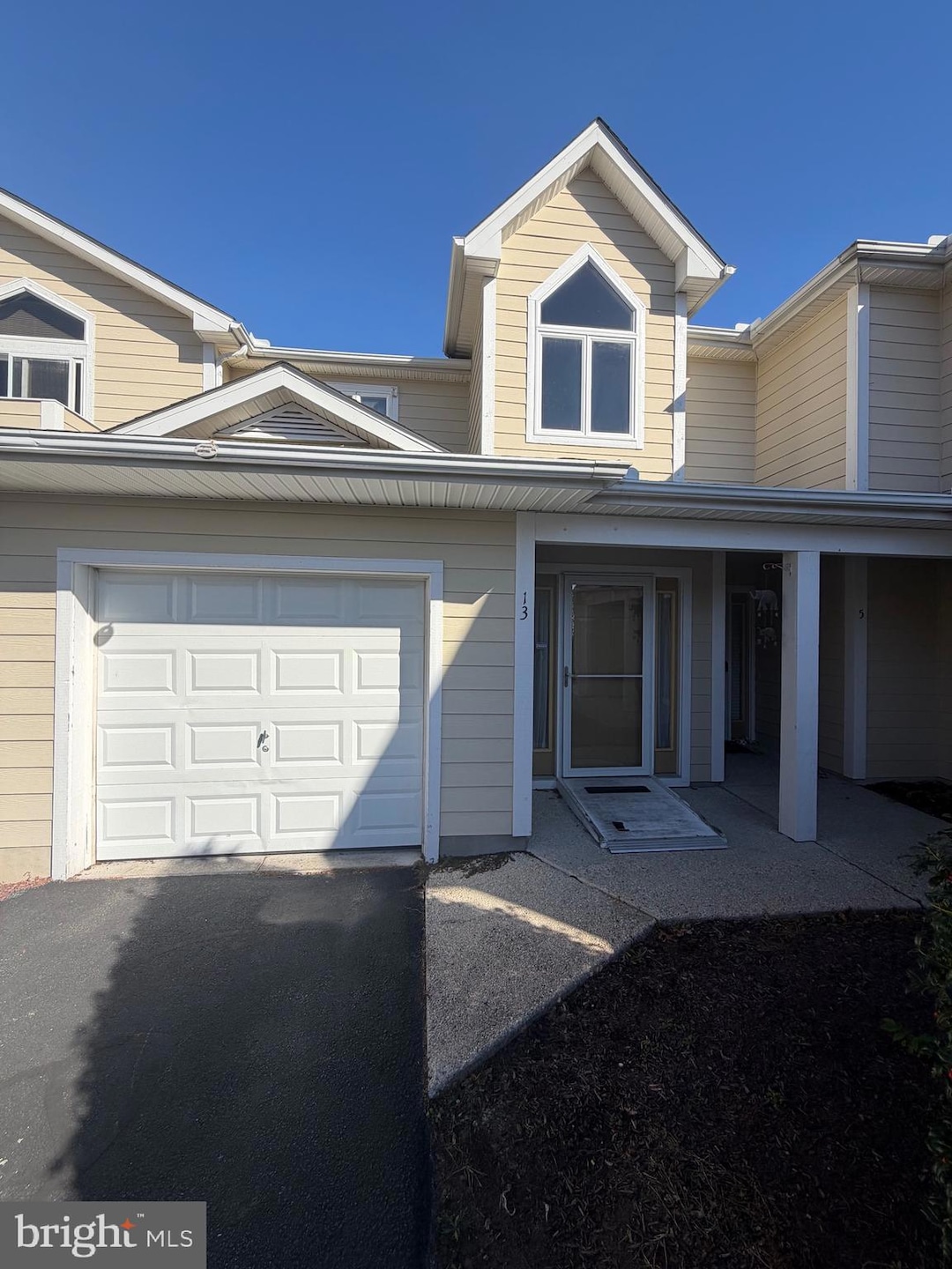 For Rent $1,800/month