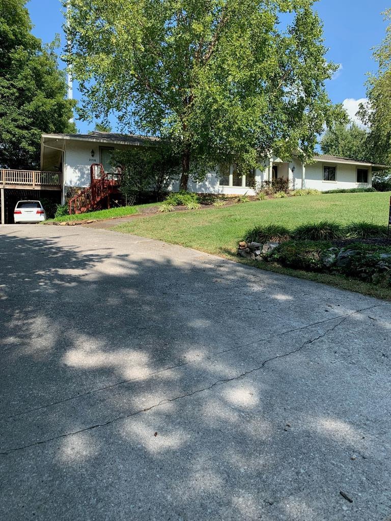 2216 Leconte St, Morristown, TN 37814 - photo 1