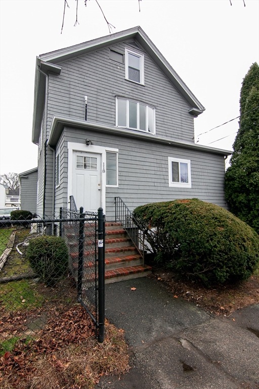 118 Vine St unit 2, Saugus, MA 01906 - photo 1