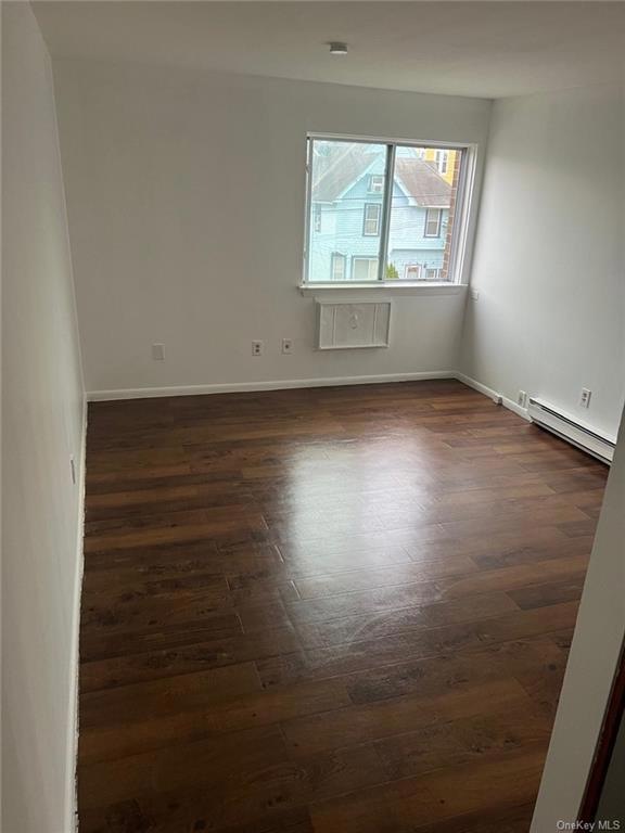 345 Benham Ave unit C7, Bridgeport, CT 06604 - photo 1