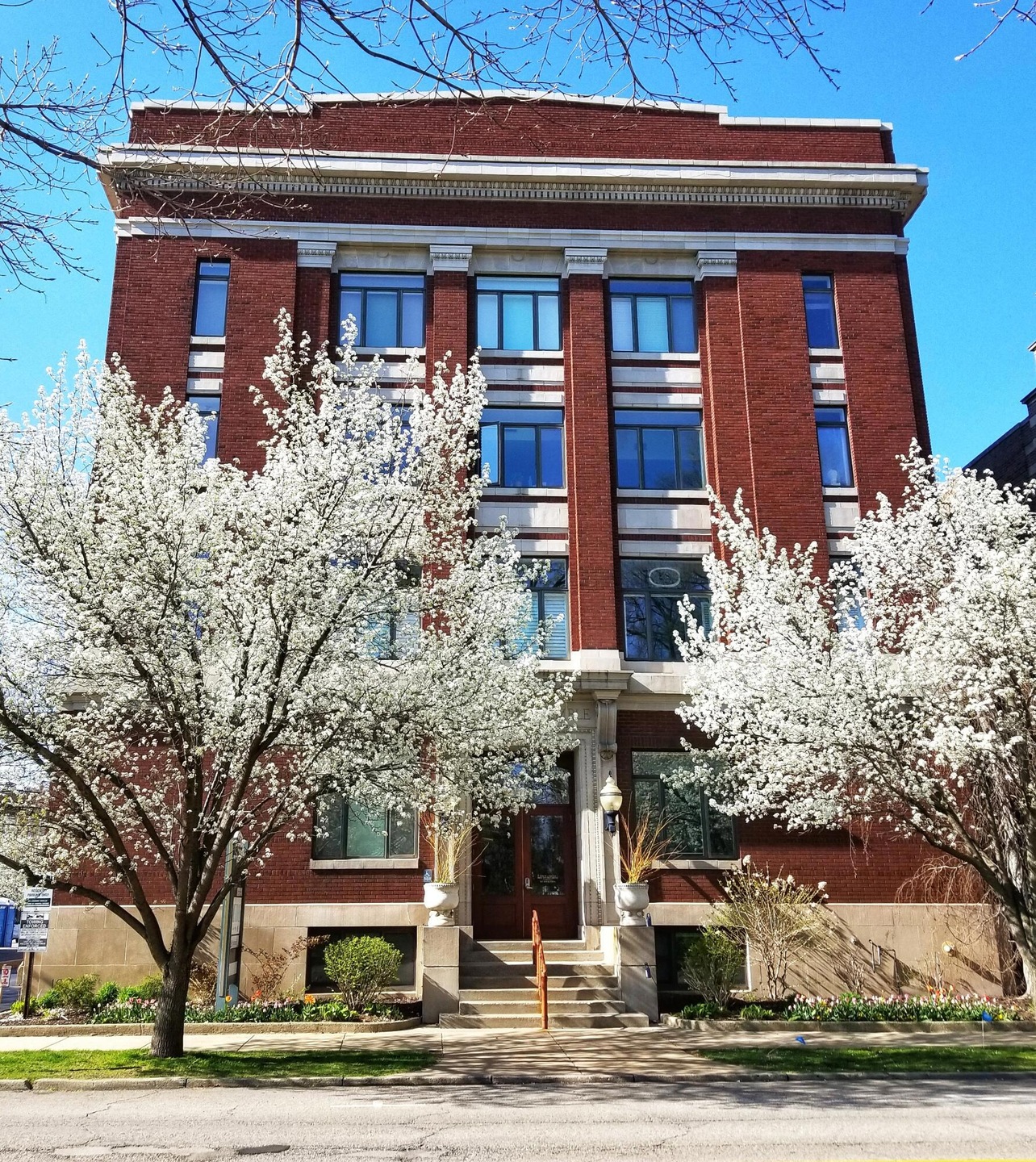 1 front exterior