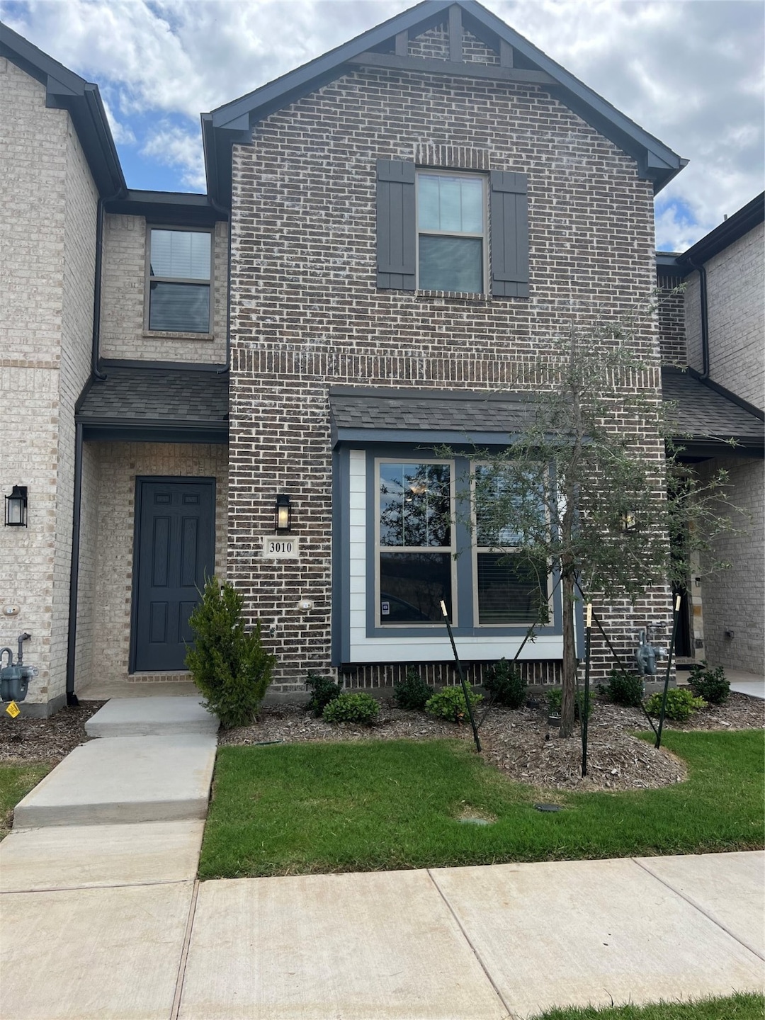 For Rent $2,695/month • Co-Listing Agent
