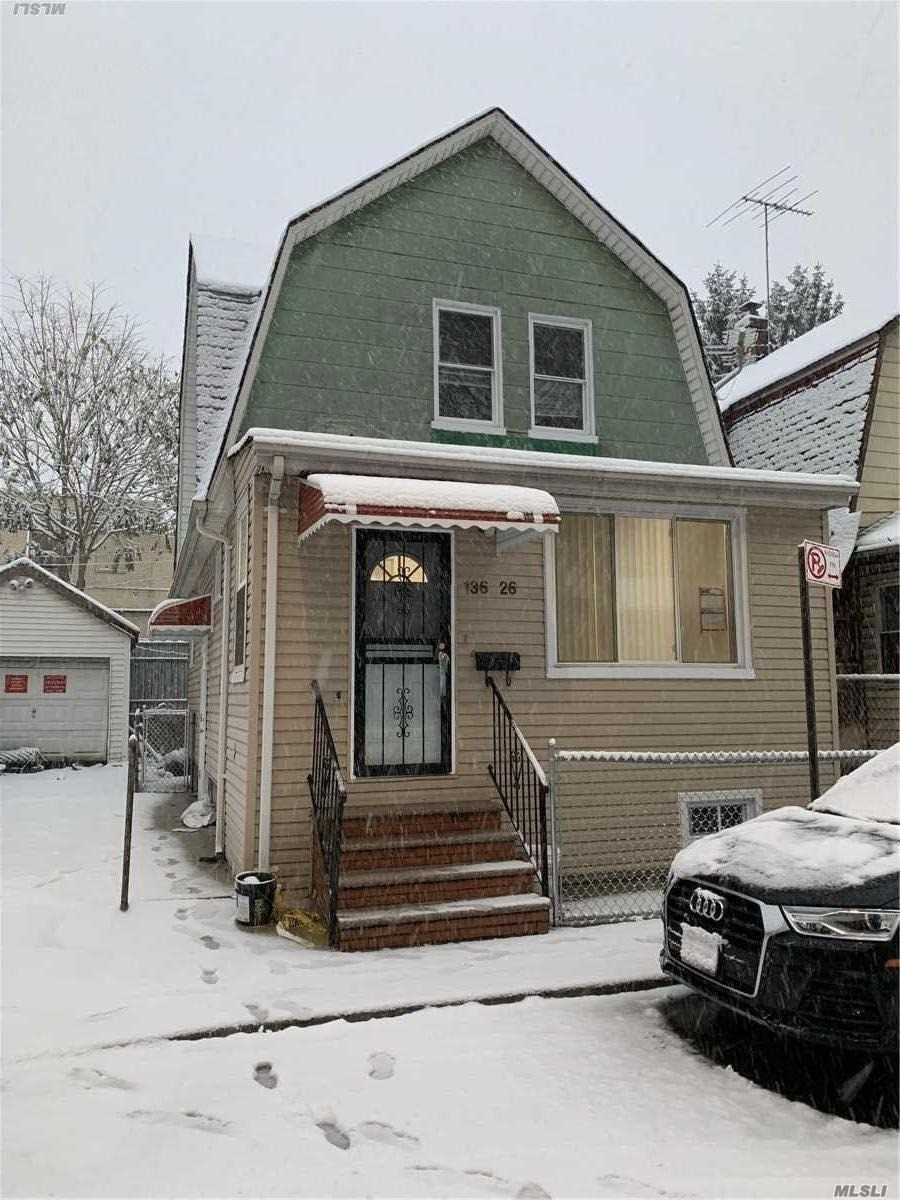 136-26 Carlton Place, Flushing, NY 11354 - photo 1