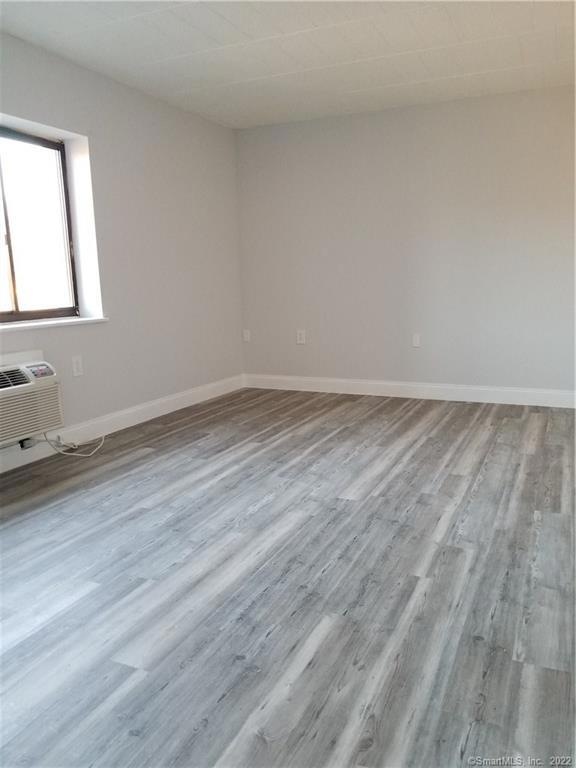 60 Phoenix Ave unit 3J, Waterbury, CT 06702 - photo 1