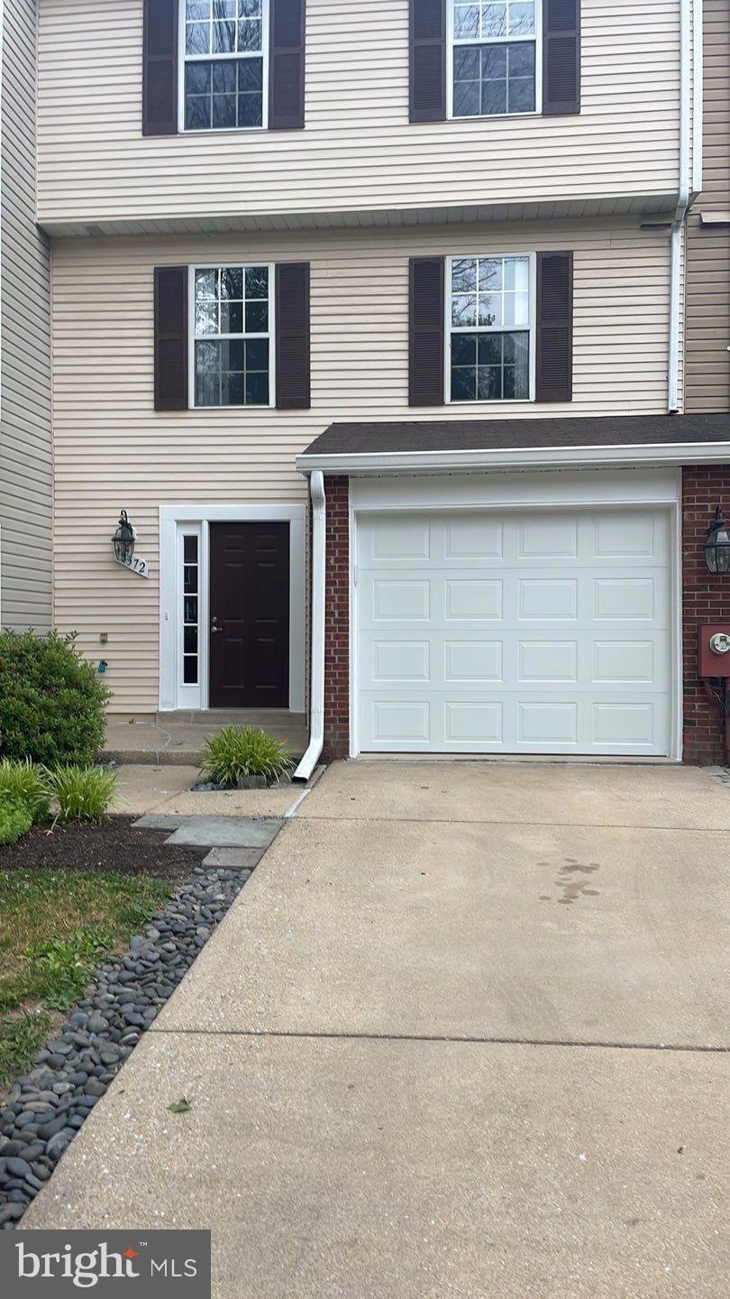 10372 College Square, Columbia, MD 21044 - photo 1