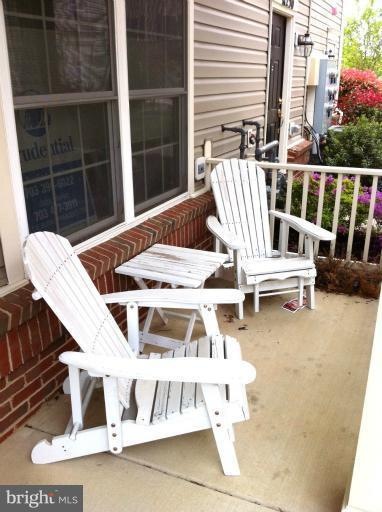 11228 Wortham Crest Cir unit 82, Manassas, VA 20109 - photo 1