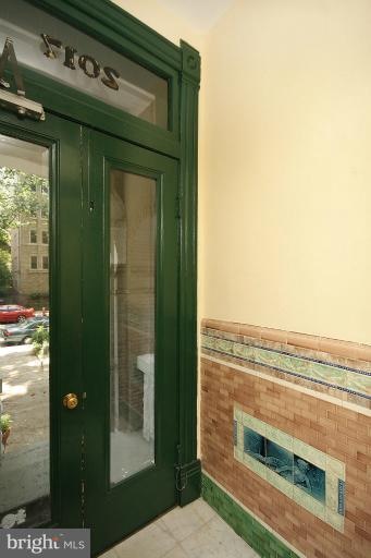 2017 Kalorama Rd NW unit 2, Washington, DC 20009 - photo 1