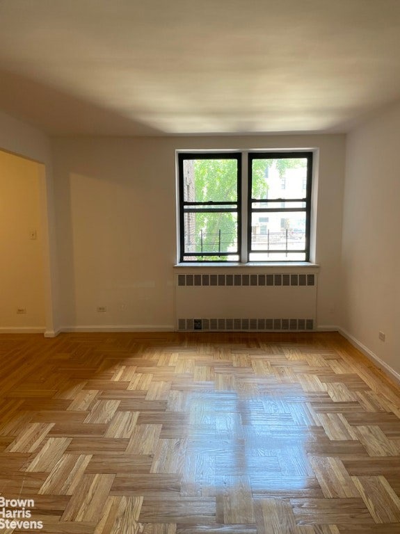 2929 Bainbridge Ave unit 2 D, New York City, NY 10458 - photo 1