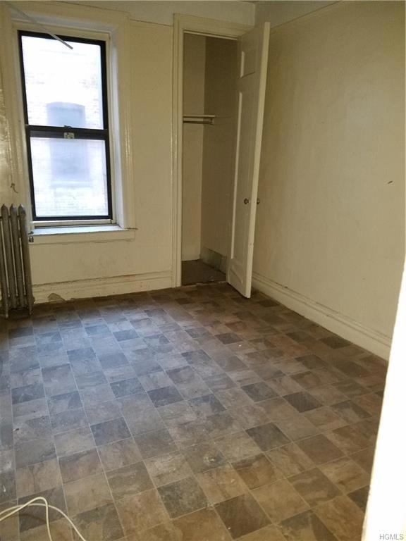 254 E 184th St unit 4D, Bronx, NY 10458 - photo 1