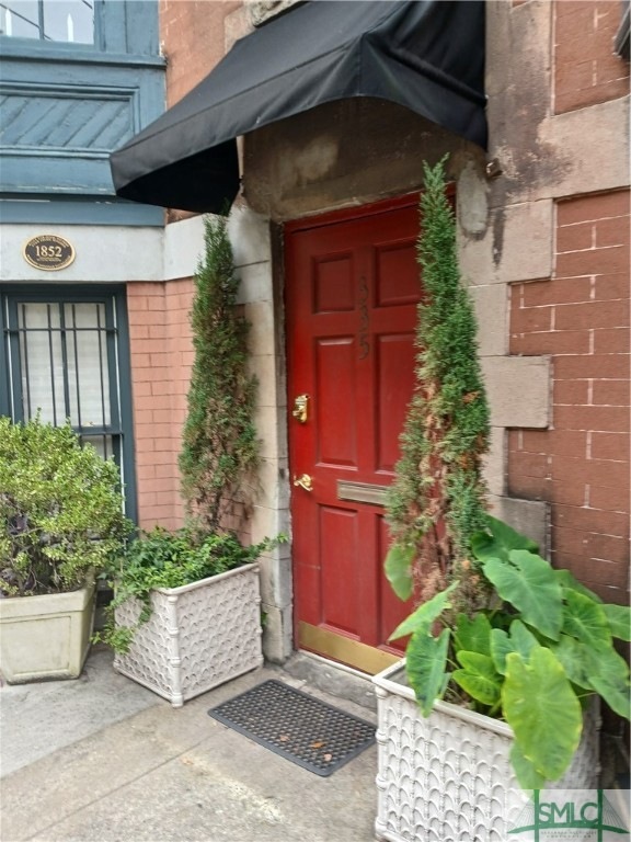 335 Whitaker St unit 1, Savannah, GA 31401 - photo 1