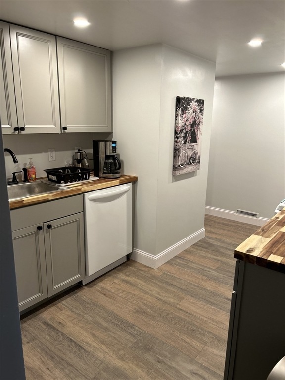 89 Nash Rd unit A, Weymouth, MA 02190 - photo 1