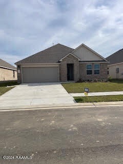 1 - 305 Broussard Hill Dr