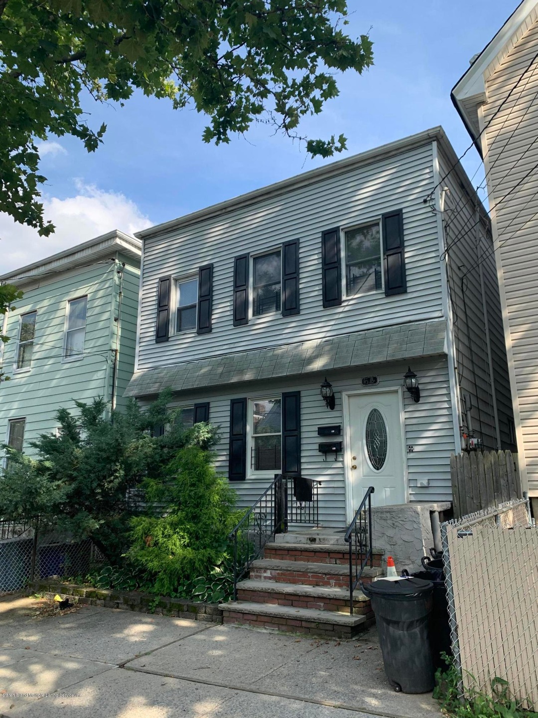 64 Tompkins St unit 2, Staten Island, NY 10304 - photo 1