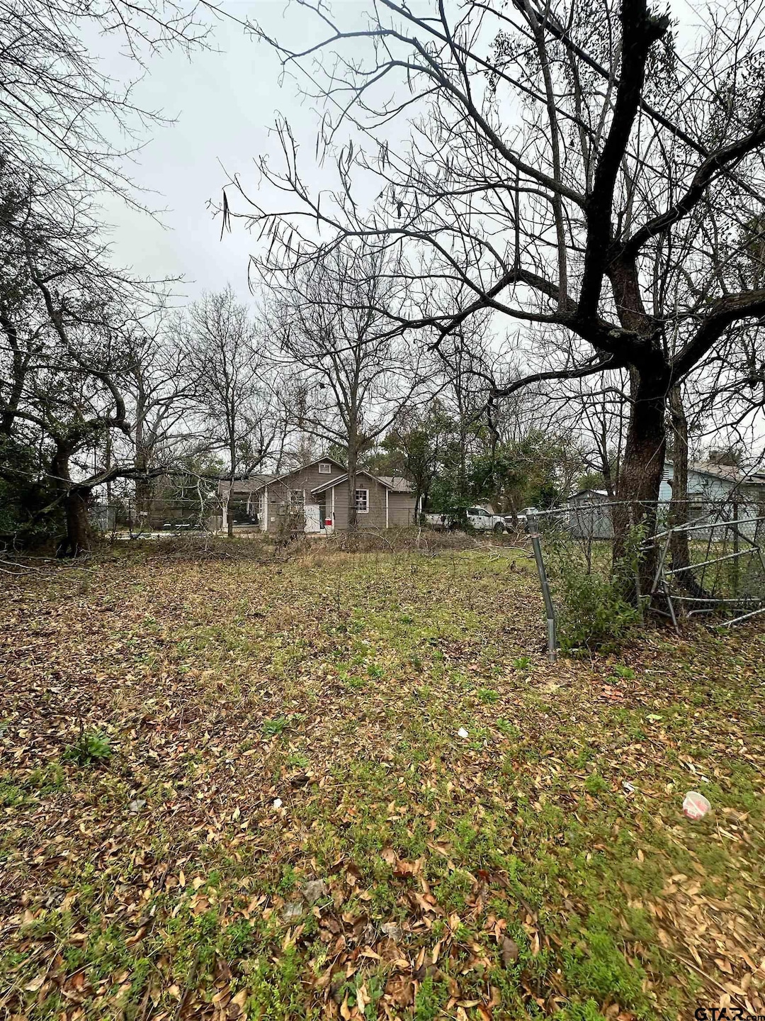 1103 S Academy Ave, Tyler, TX 75701 - photo 1