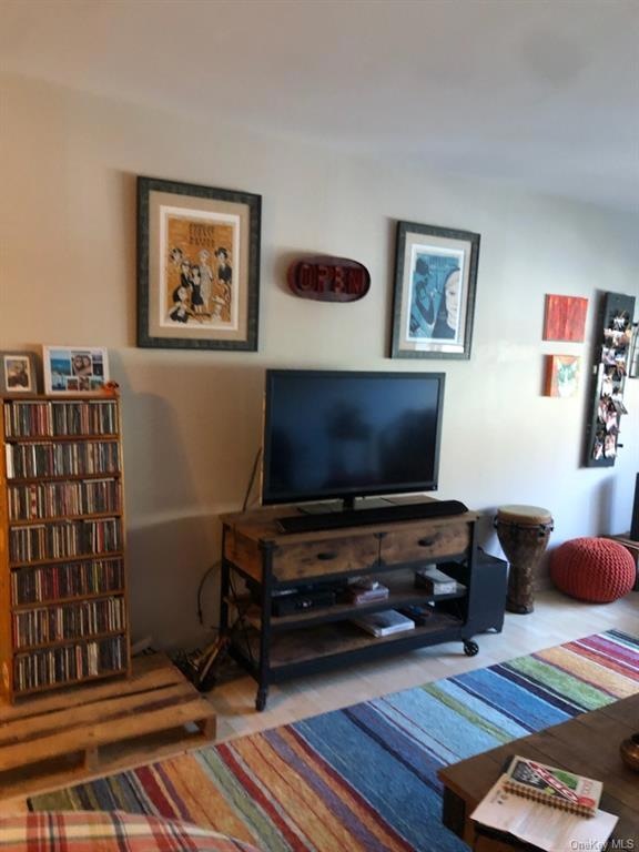 410 Benedict Ave unit 3E, Tarrytown, NY 10591 - photo 1