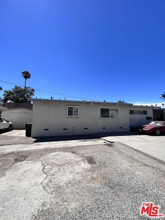 4068 W Century Blvd, Inglewood, CA 90304 - photo 1