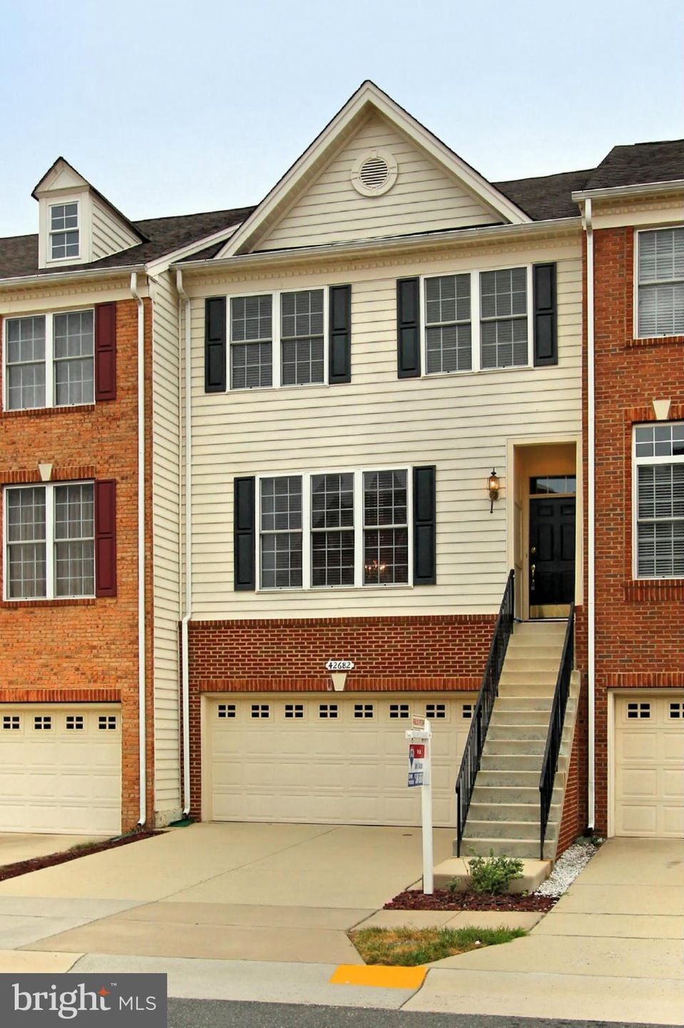 42682 Sandman Terrace, Chantilly, VA 20152 - photo 1