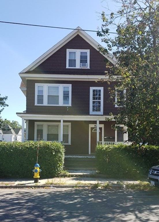 92 Exeter St, Lawrence, MA 01843 - photo 1