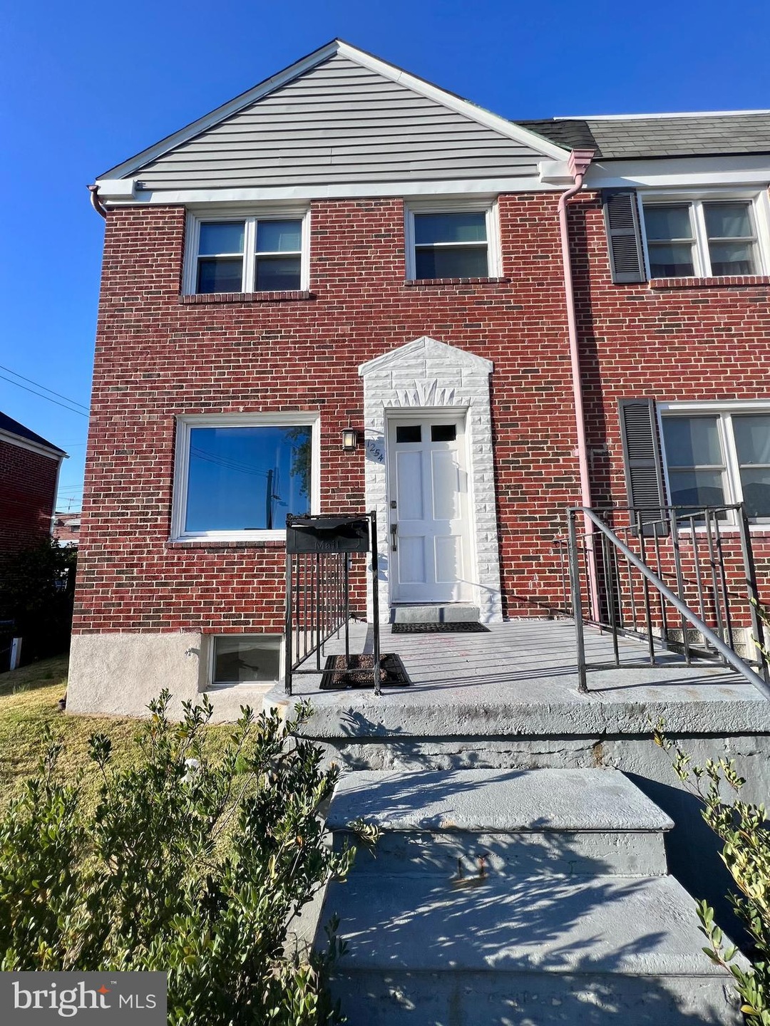 1254 Halstead Rd, Parkville, MD 21234 - photo 1