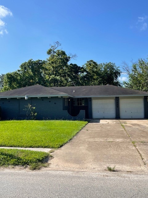 1487 W Gulf Bank Rd, Houston, TX 77088 - photo 1