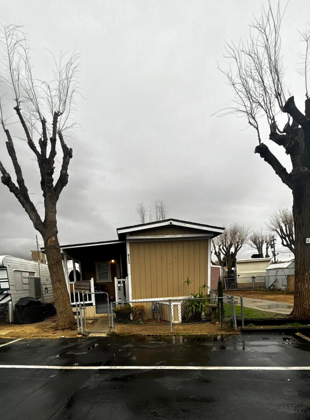 1449 E Avenue I unit C11, Lancaster, CA 93535 - photo 1