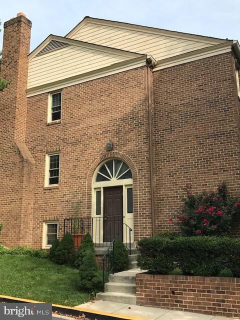 11216 Empire Ln, Rockville, MD 20852 - photo 1