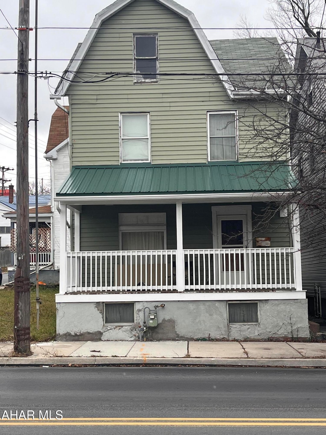 1914 18th St, Altoona, PA 16601 - photo 1