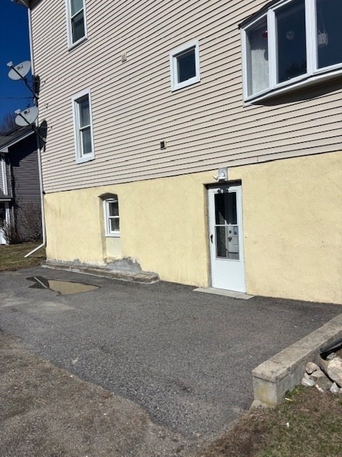 197 Lorenzo St unit 1, Worcester, MA 01604 - photo 1