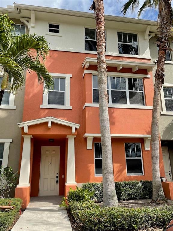 767 Millbrae Ct unit 6, West Palm Beach, FL 33401 - photo 1