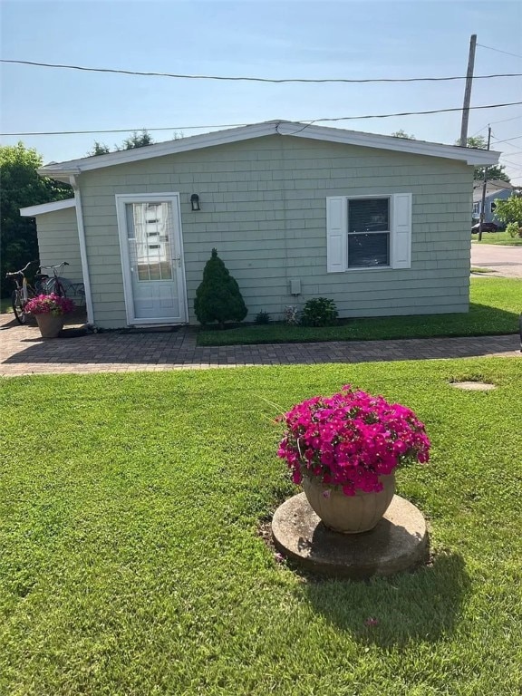 161 Charlotte Dr, East Greenwich, RI 02818 - photo 1