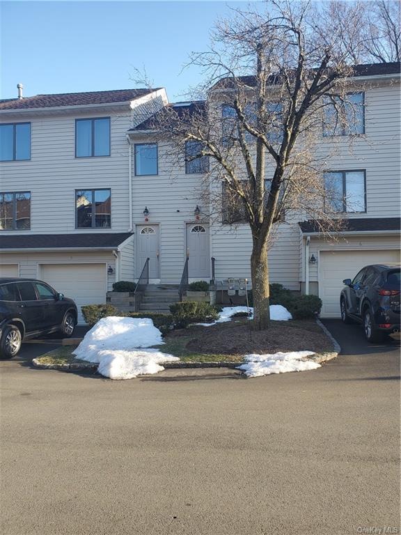 3 L Ambiance Ct unit 105, Bardonia, NY 10954 - photo 1