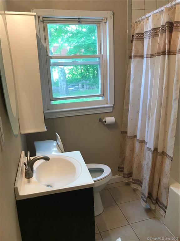 20 Skipper St, New Britain, CT 06053 - photo 1