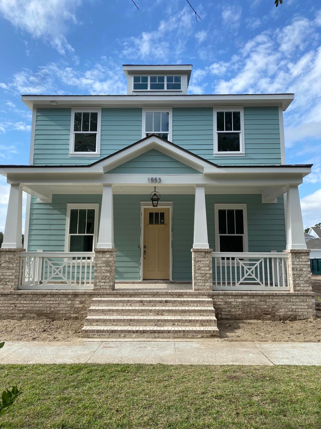 Asher Exterior