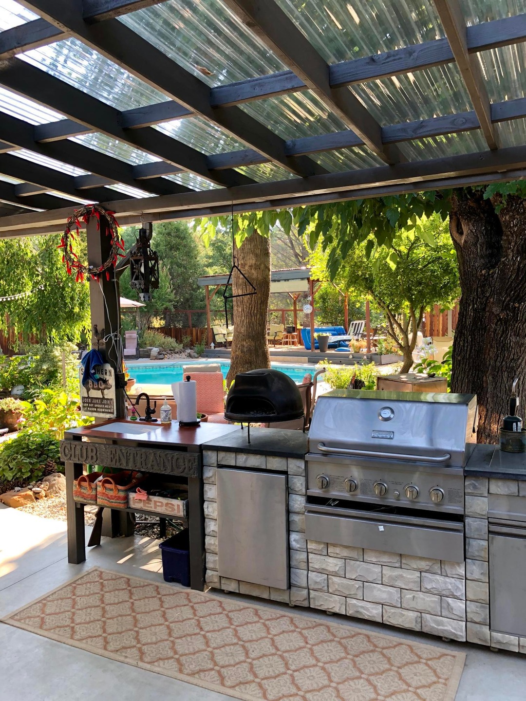 5055 Huntington Dr, Redding, CA 96002 - photo 1