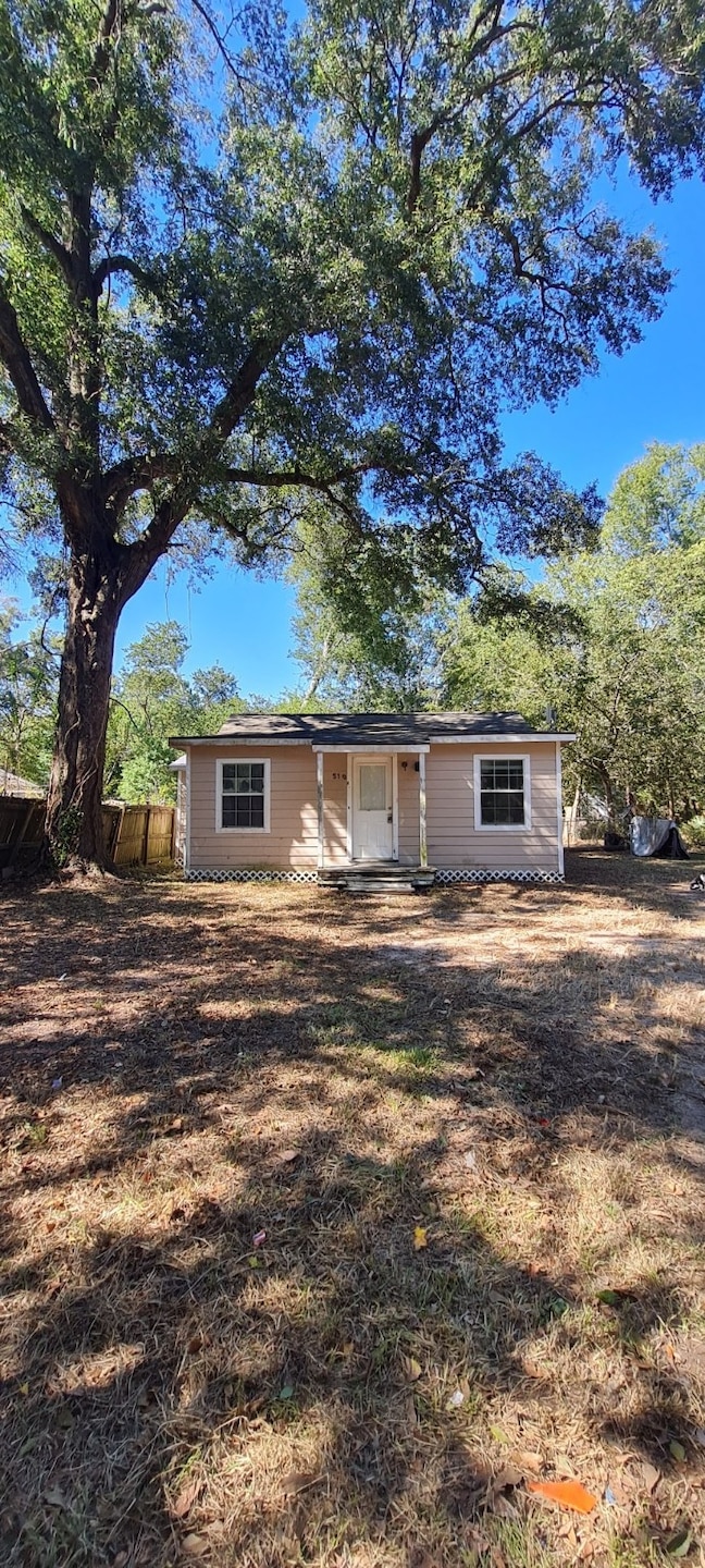Pending $80,000 • Co-Listing Agent