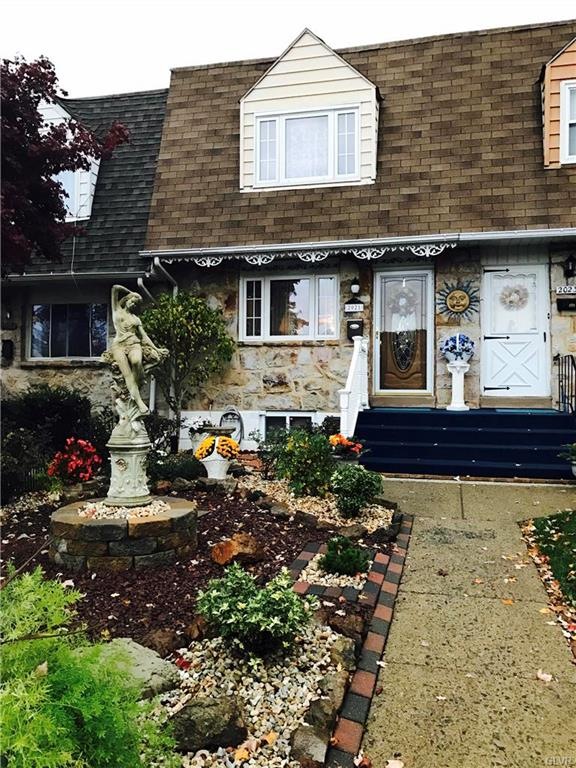 2021 Baker Dr, Allentown, PA 18103 - photo 1