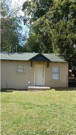 232 Wilson Ave, Tahlequah, OK 74464 - photo 1