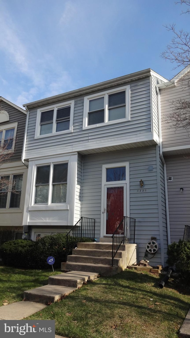 4228 Red Maple Ct, Burtonsville, MD 20866 - photo 1