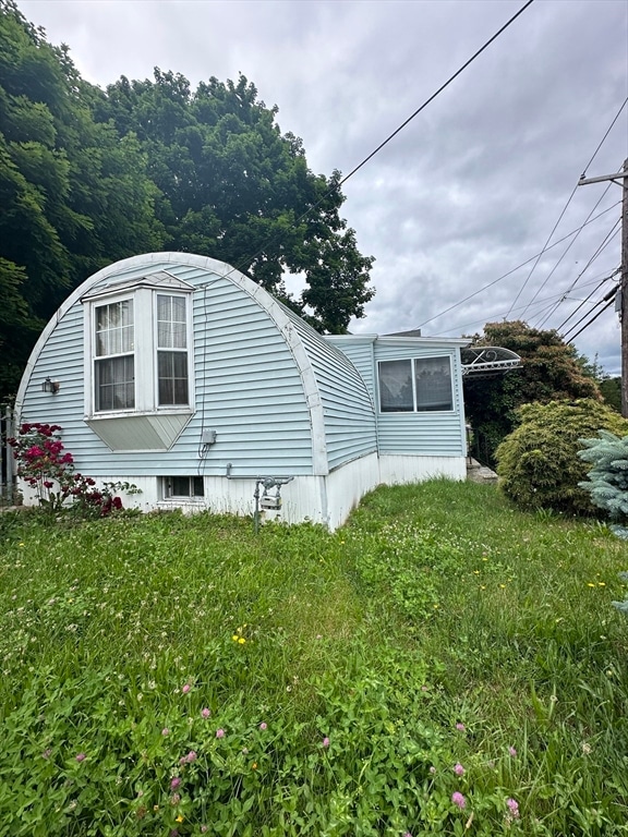 646 Rathbun St, Blackstone, MA 01504 - photo 1